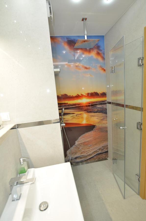 Apartament Piaskowy Jantar 2 Kołobrzeg Buitenkant foto